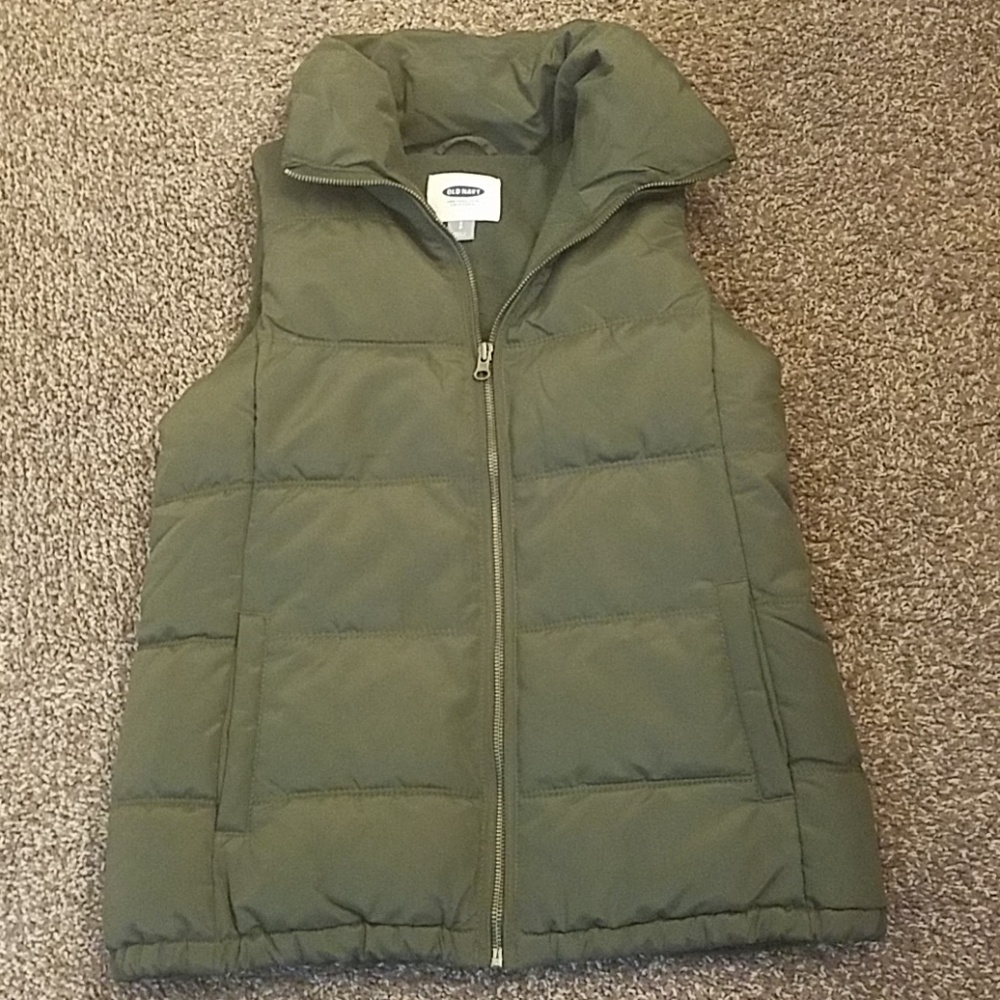 Army Green Puffer Vest